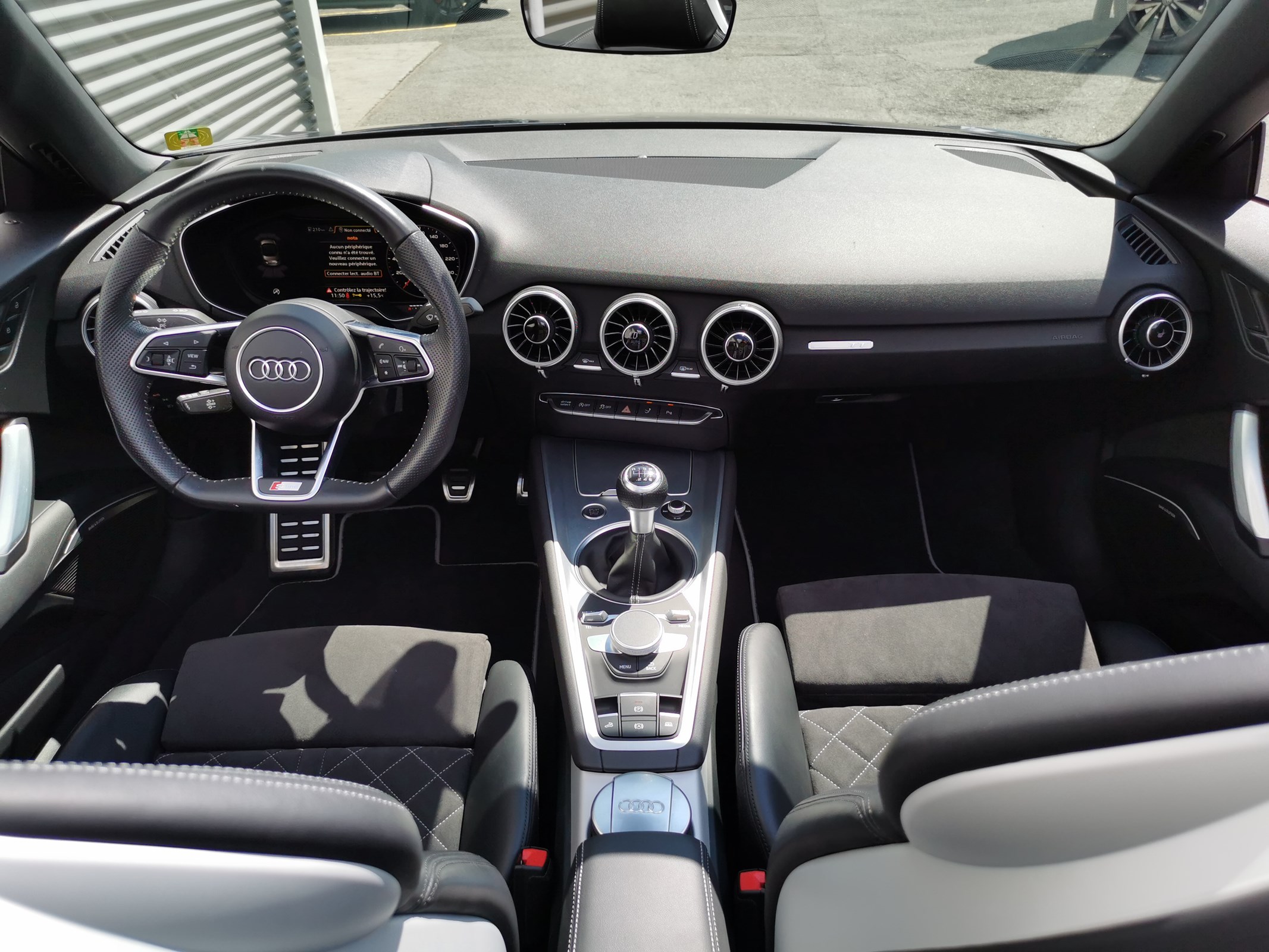 AUDI TT Roadster 2.0 TFSI — photo 8