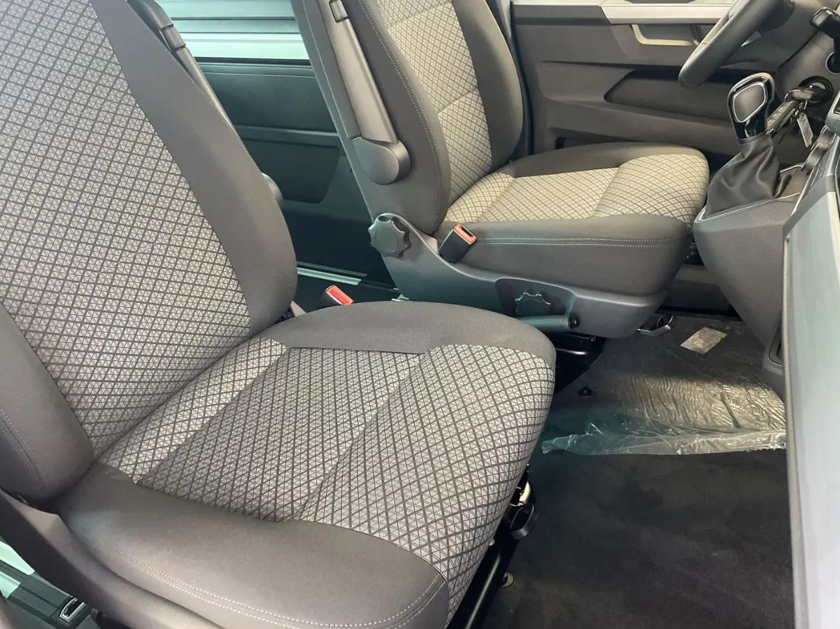 T6.1 California 6.1 Beach Camper 4Motion 2.0 TDI DSG 4M Camper,... — photo 9