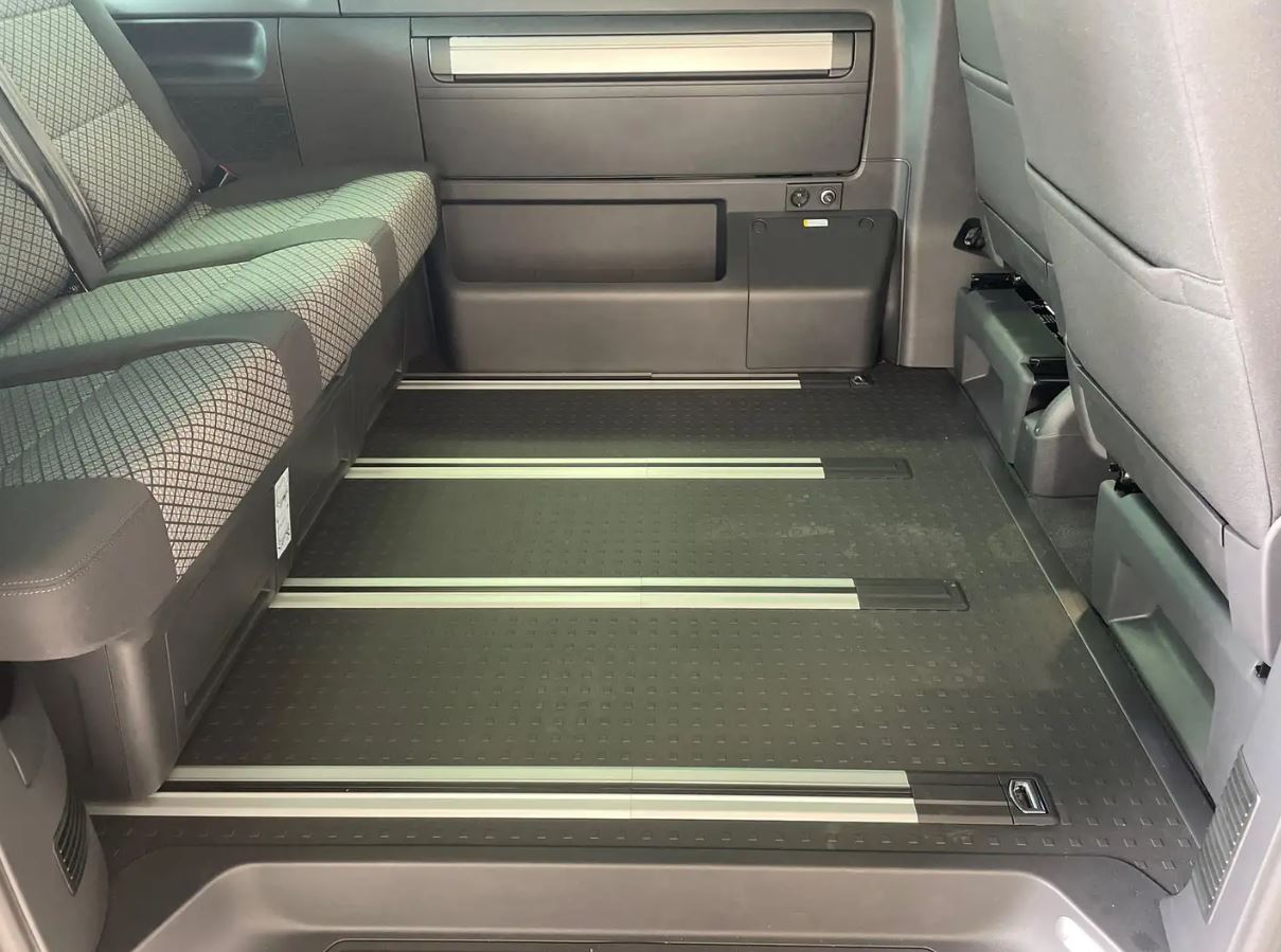 T6.1 California 6.1 Beach Camper 4Motion 2.0 TDI DSG 4M Camper,... — photo 10