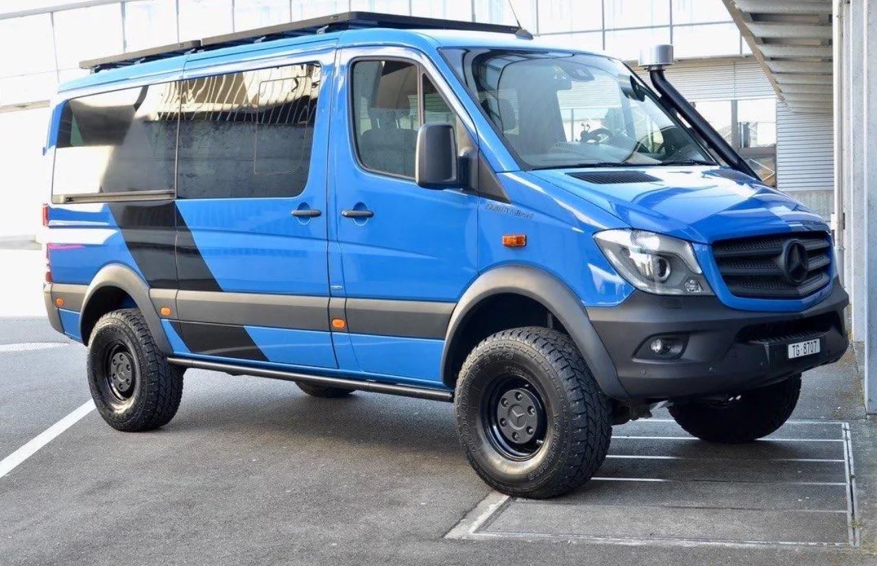 Mercedes-Benz Iglhaut Sprinter 319 CDI 4x4 – Extreme Offroad | Premium Build — photo 13