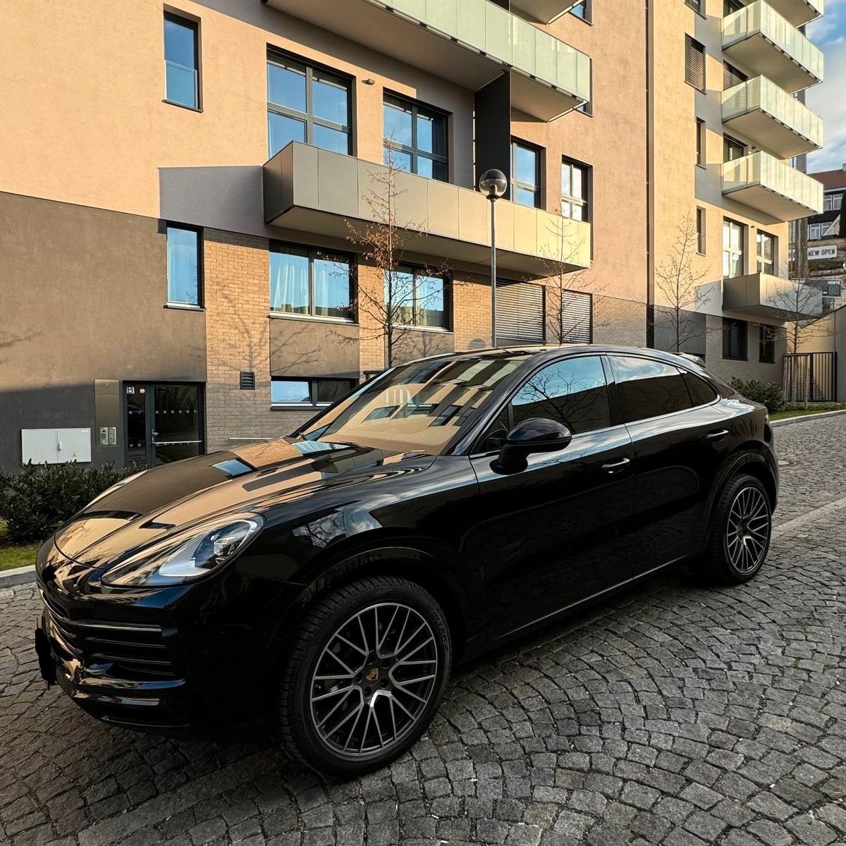 PORSCHE Cayenne E-Hybrid — photo 4