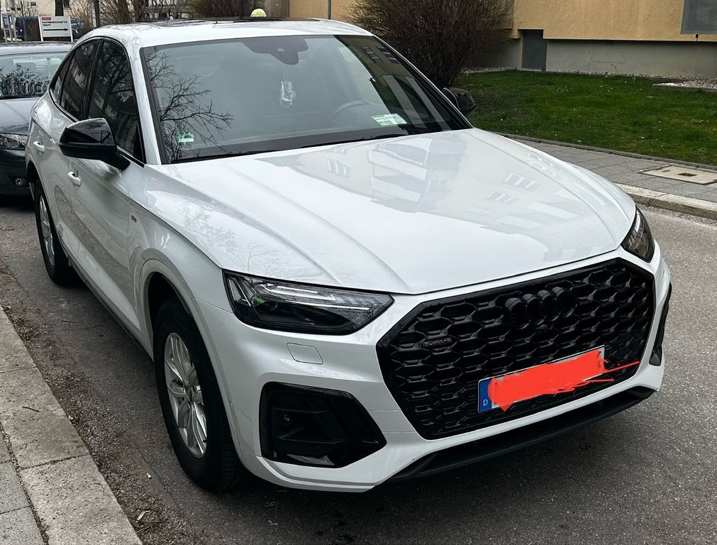 Audi Q5 Sportback 40 TDI quattro S line — photo 4