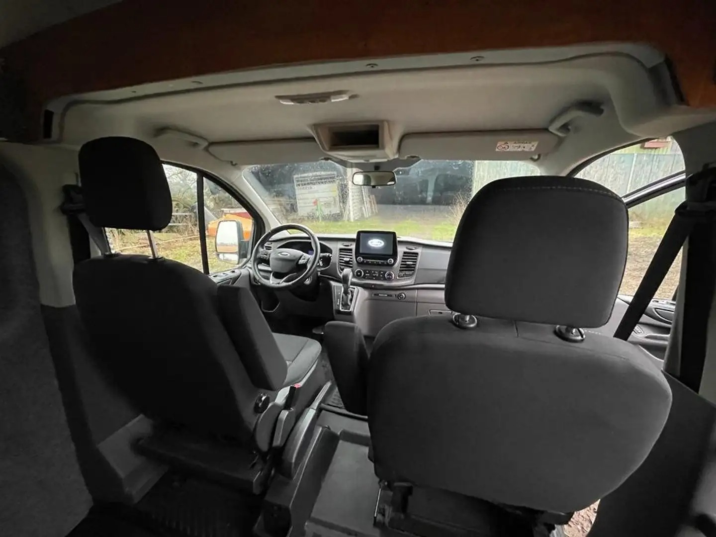 Ford Transit Custom 320 TDCi L1H2 FWD Automatic Trend — photo 11