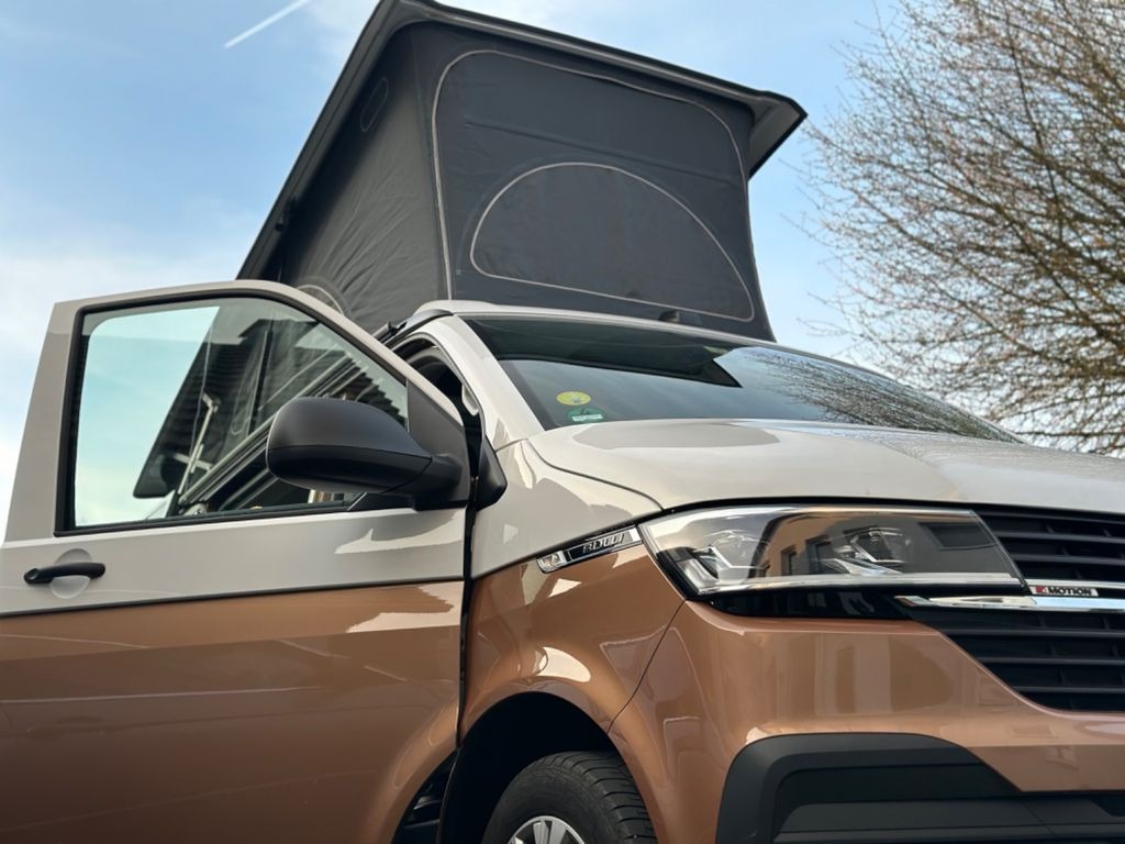 Volkswagen T6.1 California DSG 4MOTION Beach Tour — photo 14