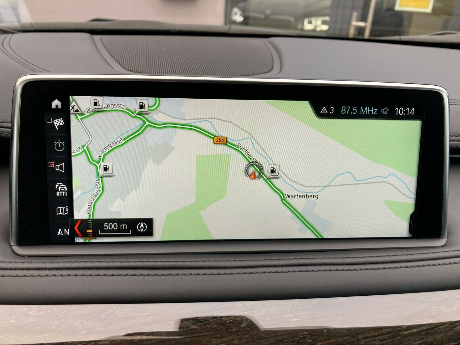 BMW 335d xDrive *M-Sport* Steptronic — fotografie 16