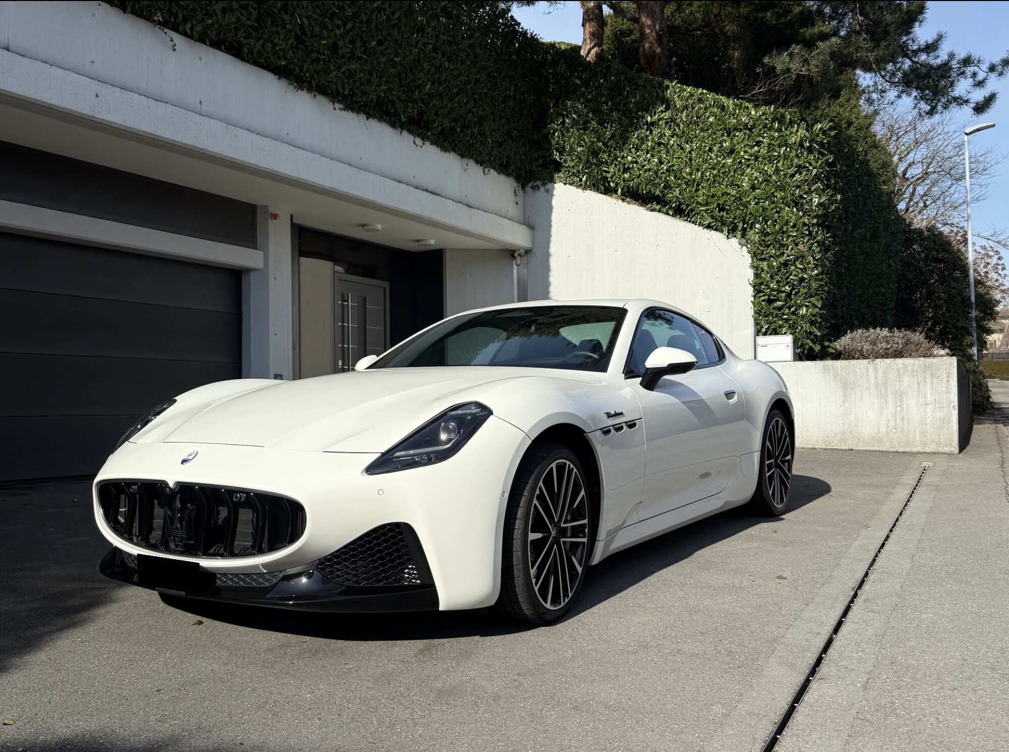 Maserati GranTurismo Modena for sale Switzerland