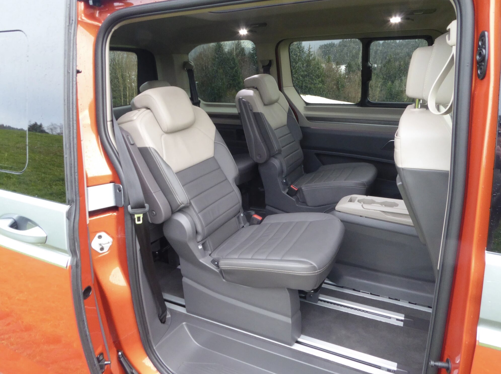VW Multivan 1.4 eHybrid Style DSG — photo 4