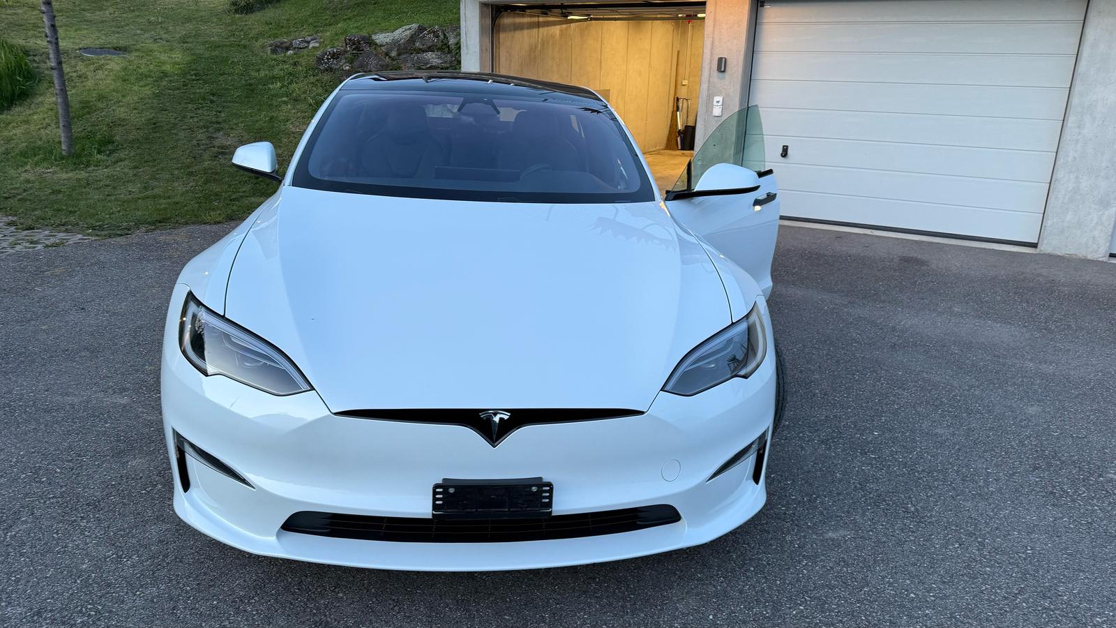 Tesla S 100 Palladium — photo 2