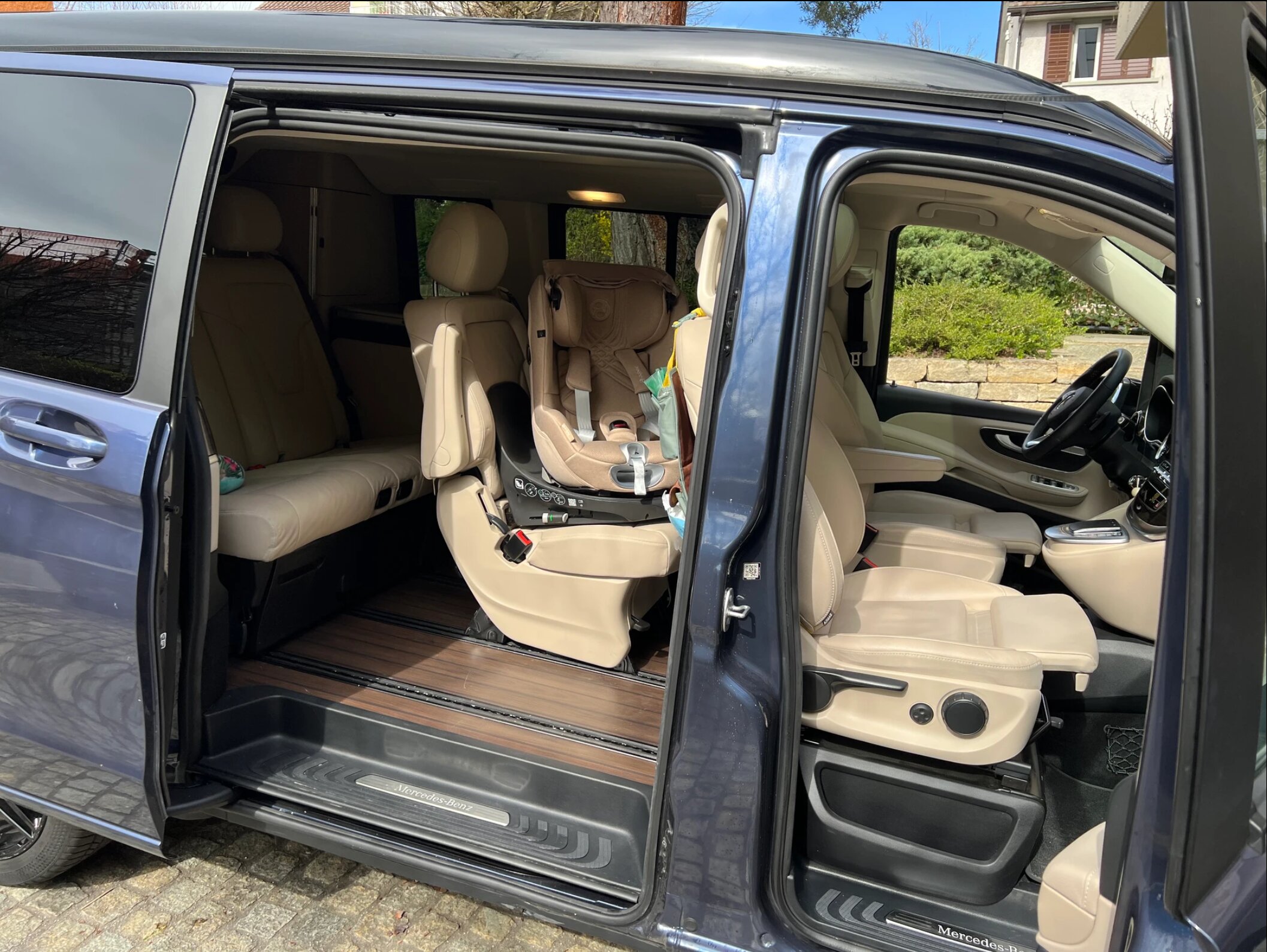 Mercedes - Benz MarcoPolo Limited Edition AMG — photo 4