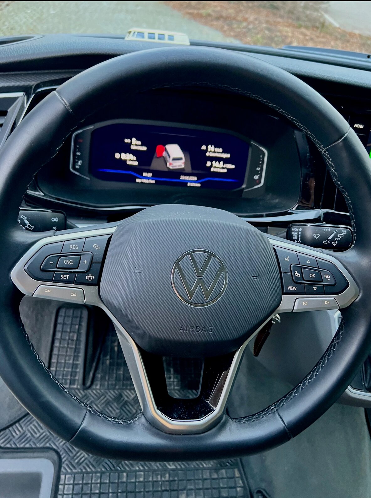 VW T6.1 California 2.0 Bi-TDI Beach Liberty Spirit 4Motion DSG — photo 10