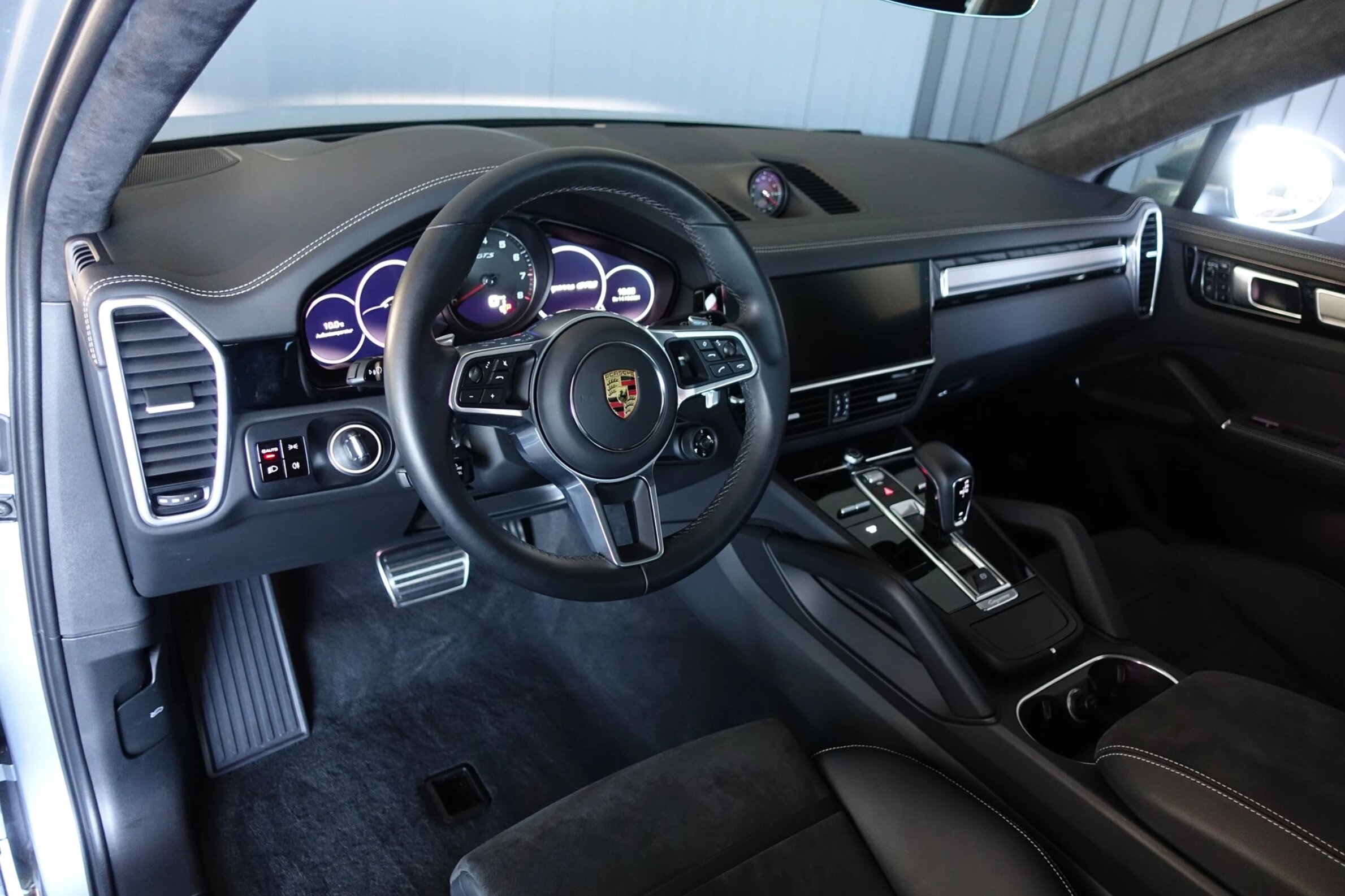 PORSCHE Cayenne GTS Coupé — photo 6