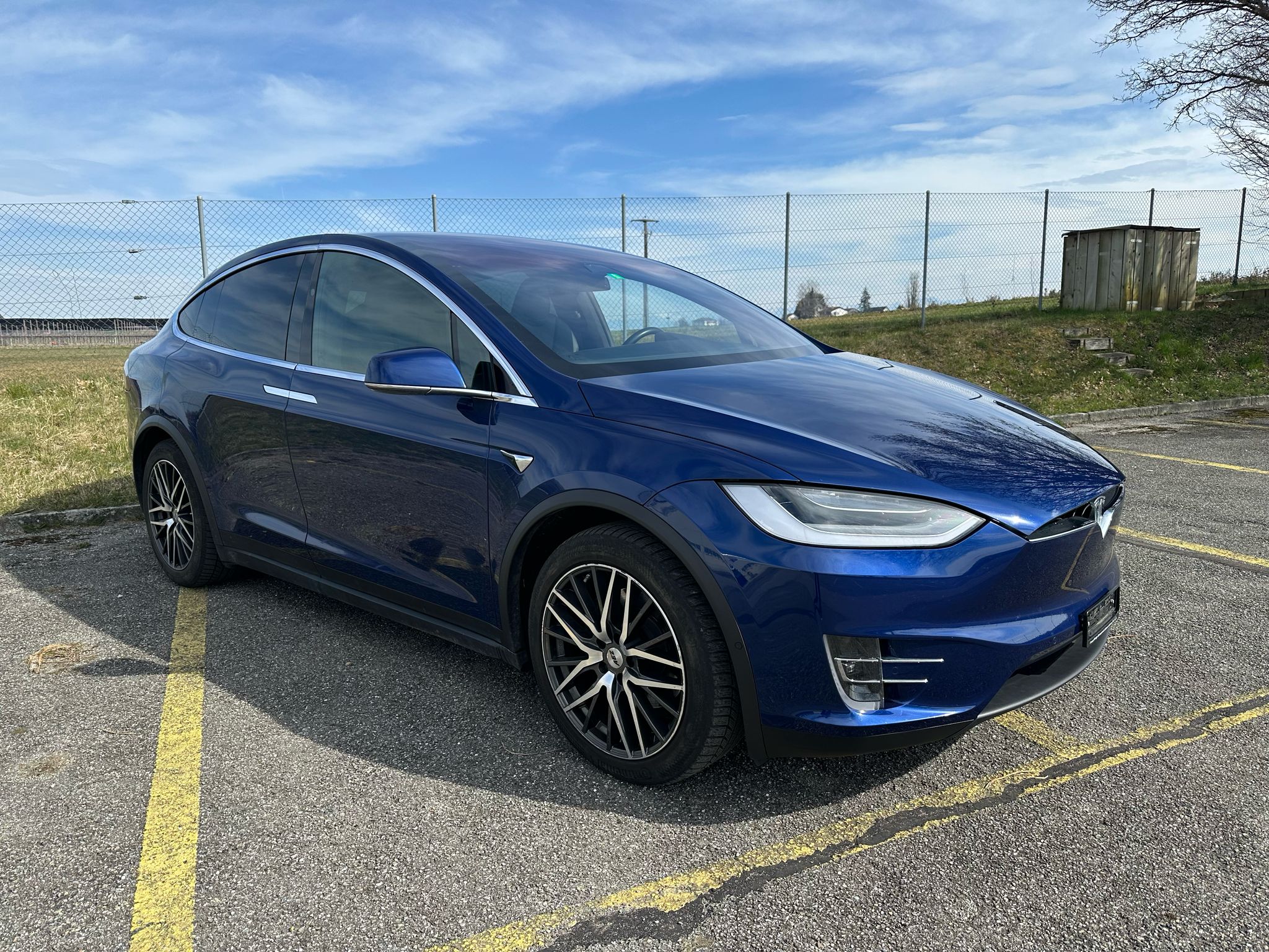 TESLA X Maximale-Reichweite for sale Switzerland