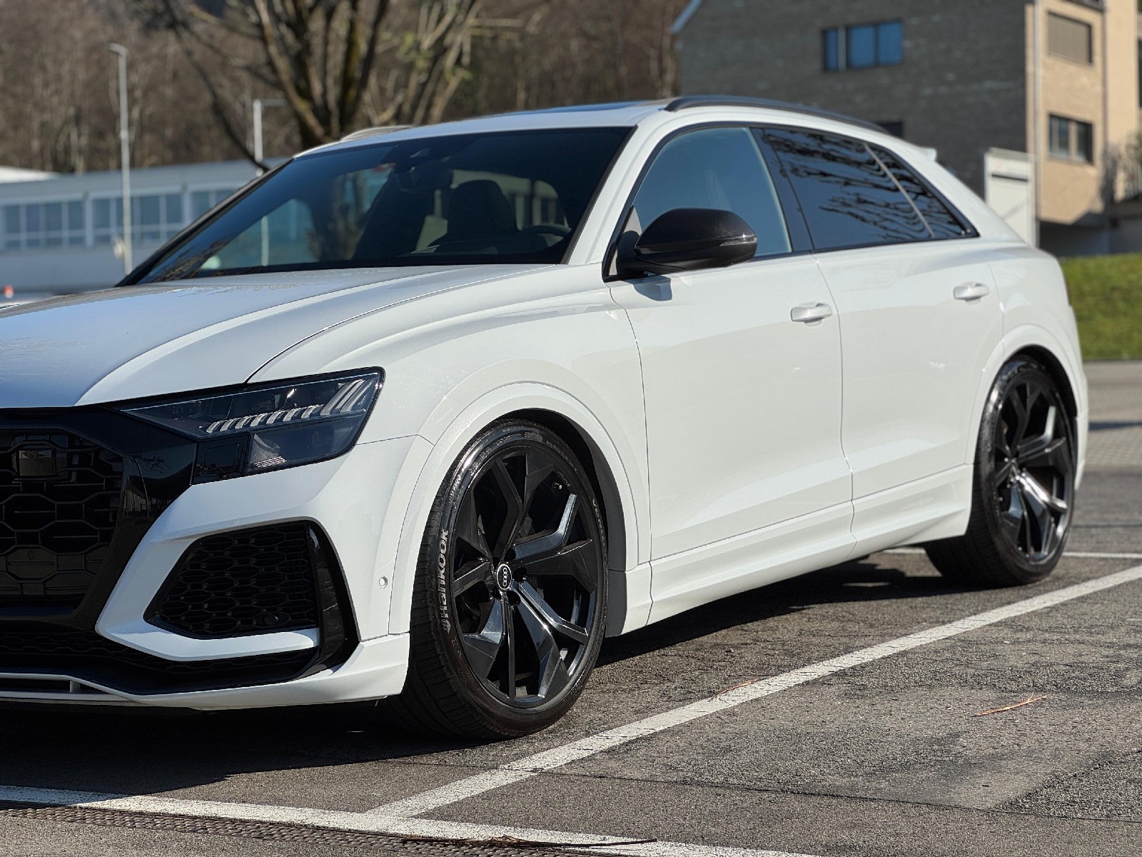 AUDI RSQ8 quattro tiptronic — photo 11