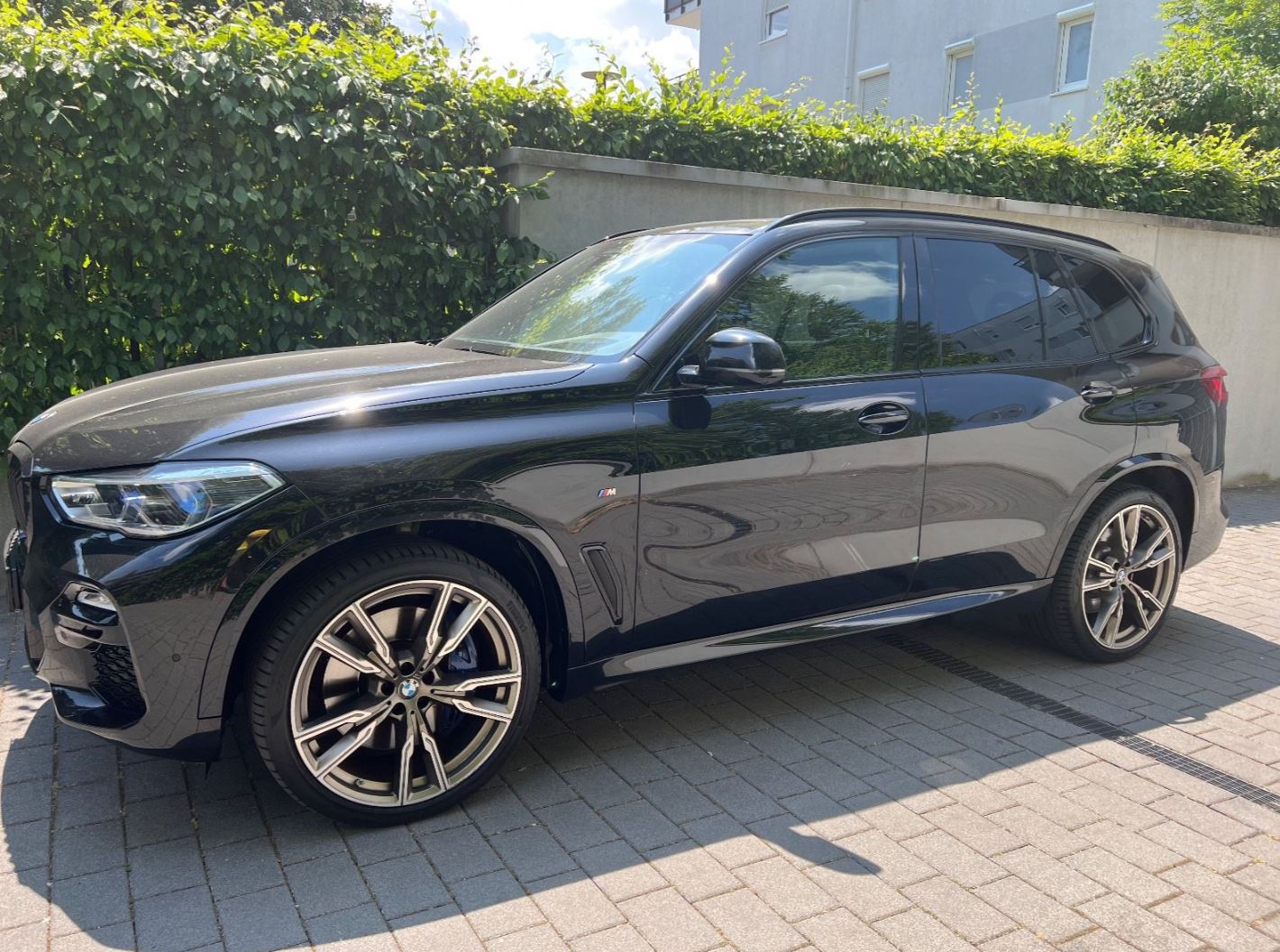 BMW X5 M50d Individual Sky Lounge Black-Paket Laser — photo 4