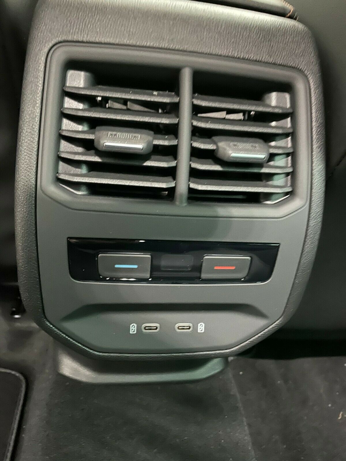 Cupra Formentor VZ 2.0 TSI 4Drive — photo 14