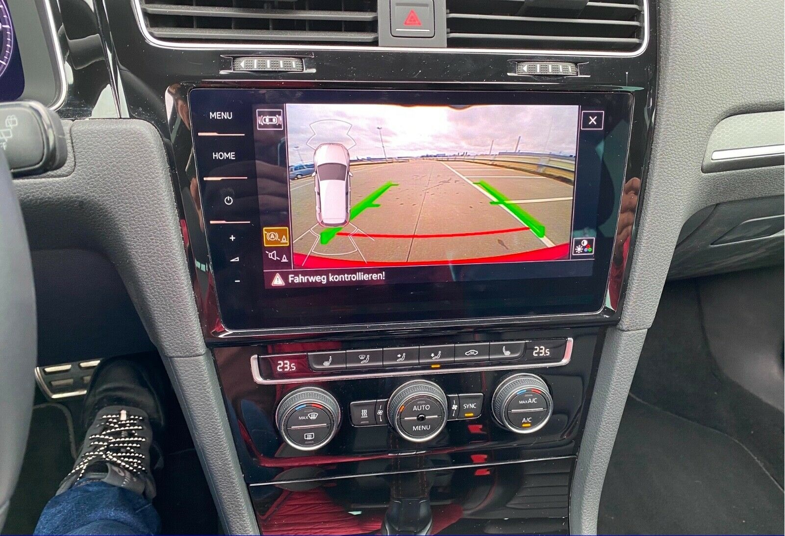 Volkswagen Golf GTI — photo 7