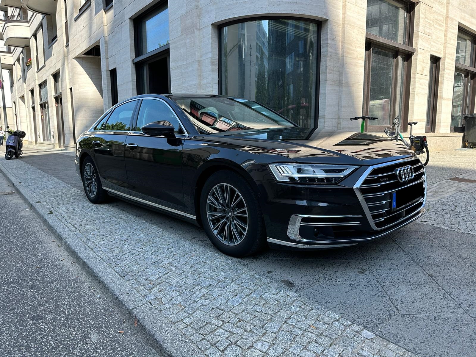 Audi A8 50 TDI Quattro*Pano*Matrix*HUD*Softclose for sale Switzerland