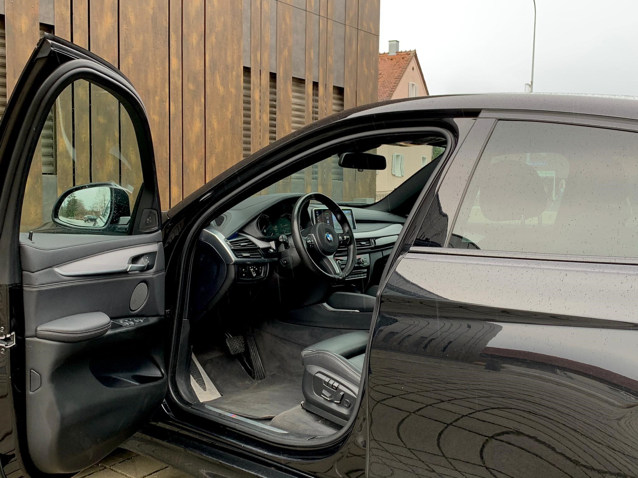 BMW X6 M50d — fotografie 7