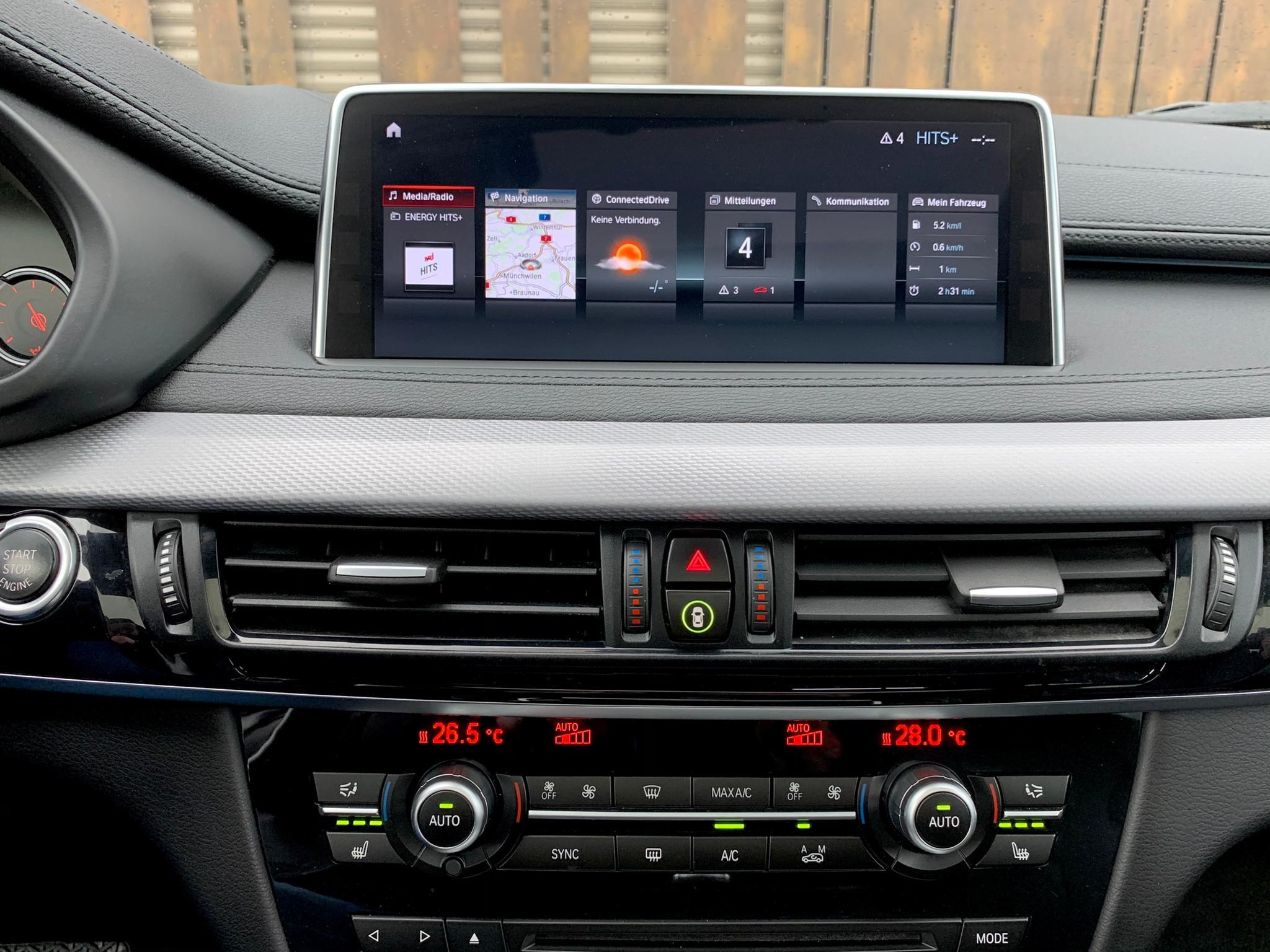 BMW X6 M50d — fotografie 12