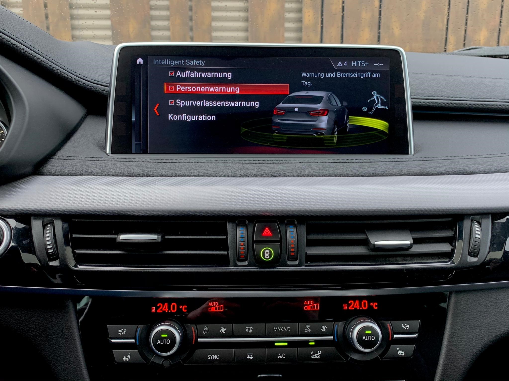 BMW X6 M50d — fotografie 14