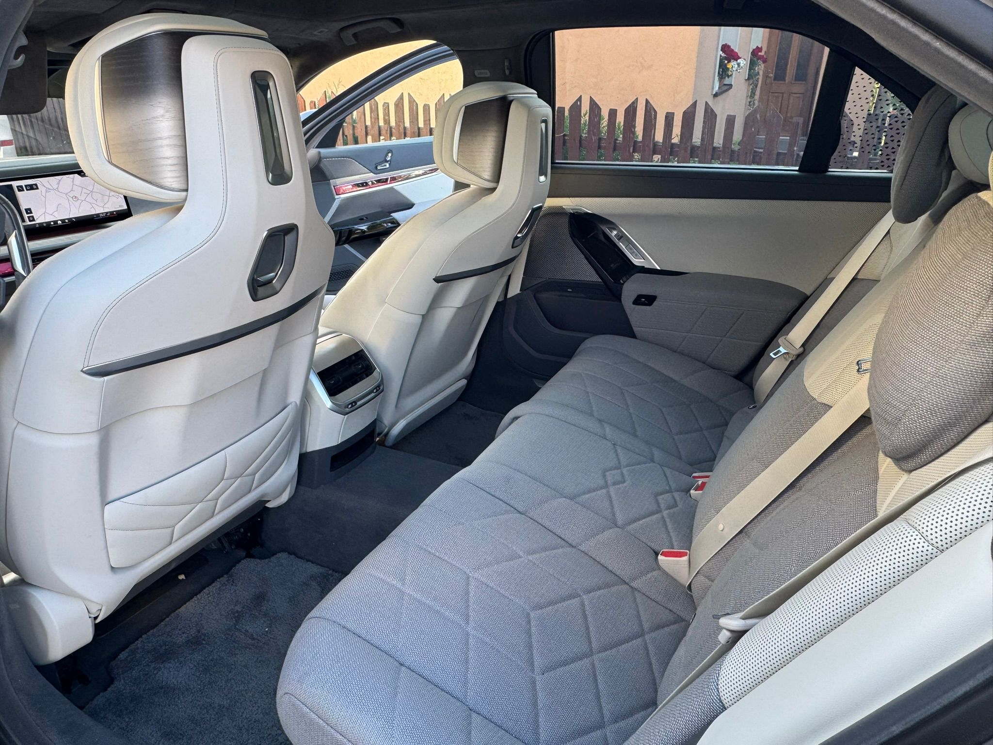 Bmw i7 xDrive — fotografie 14