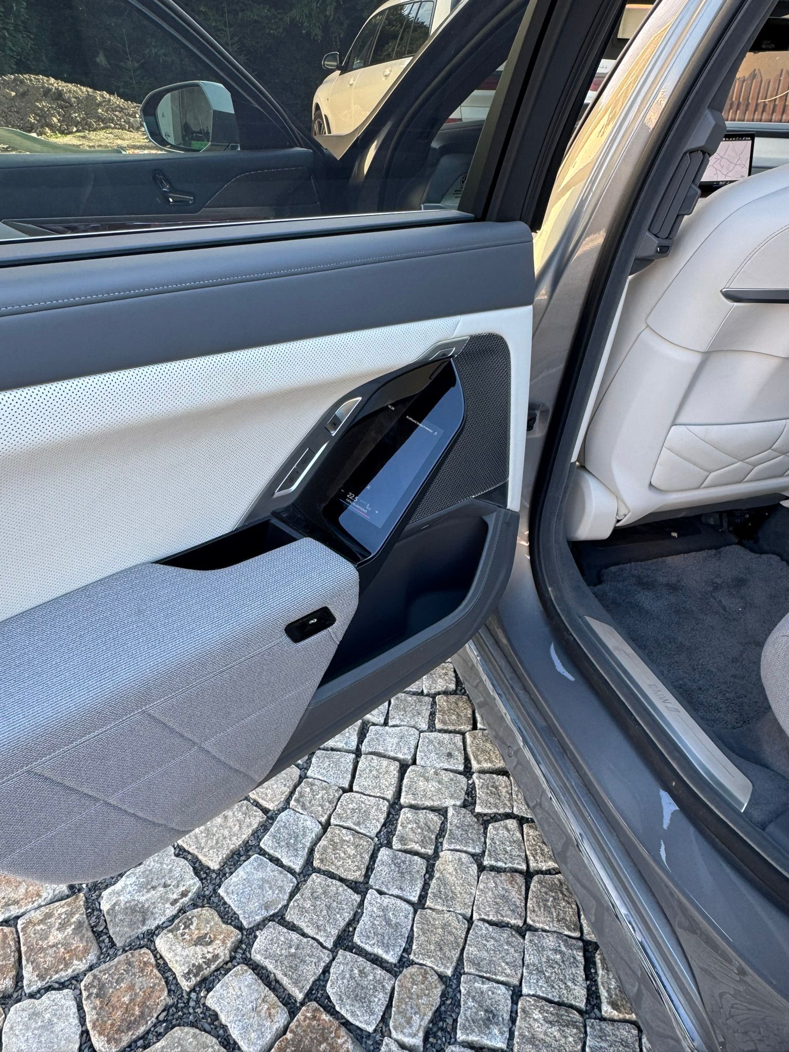 Bmw i7 xDrive — fotografie 13