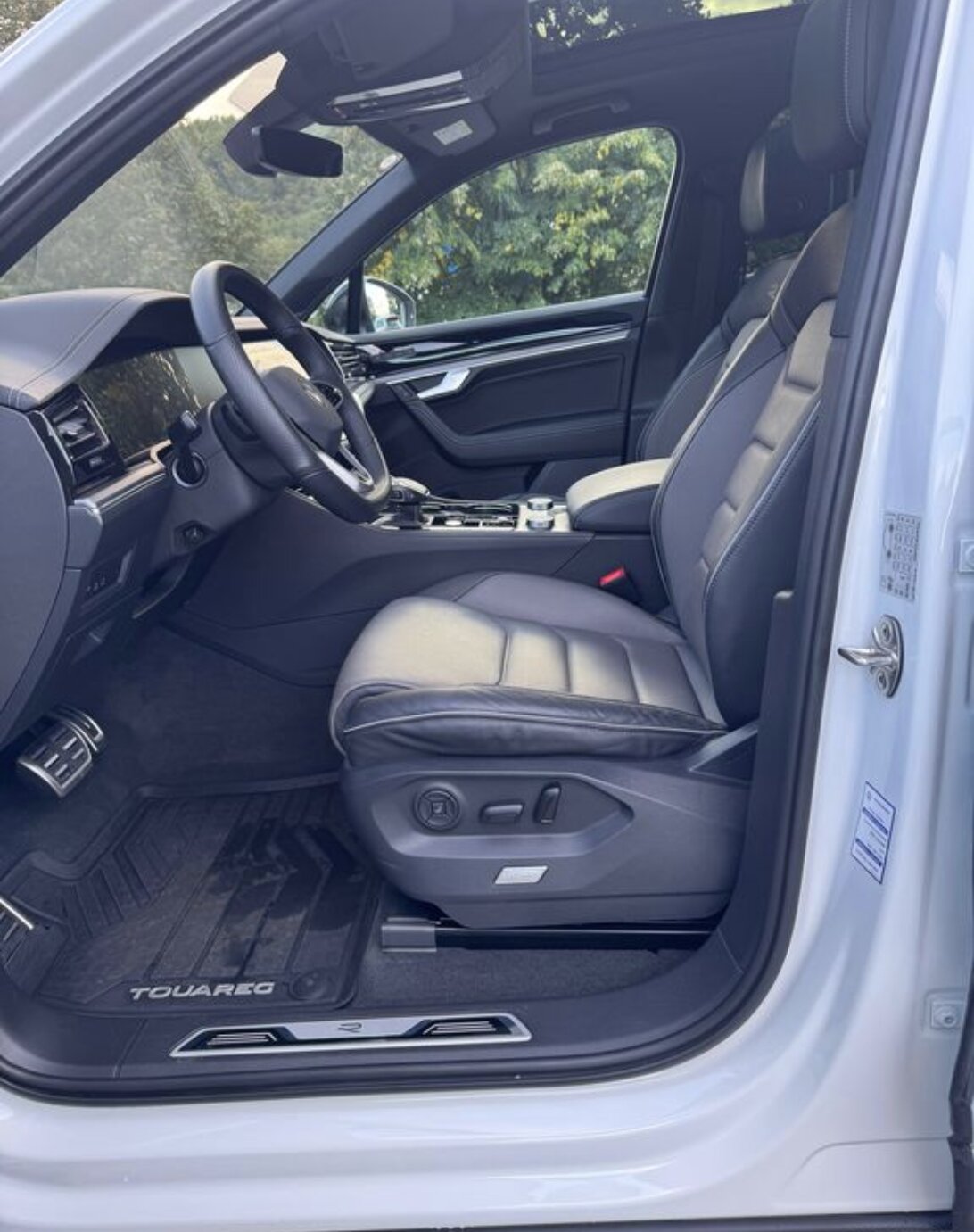 Volkswagen Touareg 3.0 d — fotografie 13