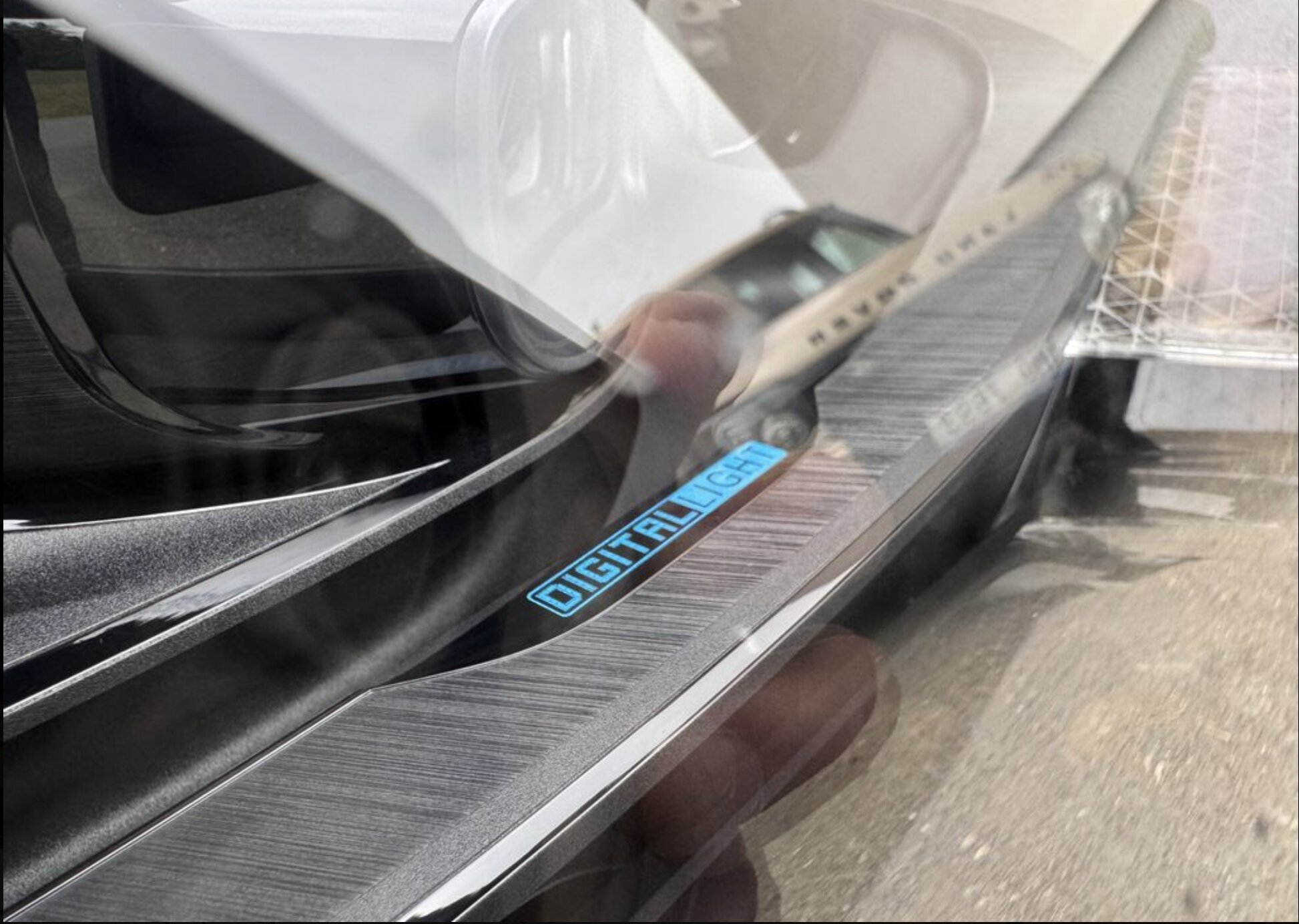 Mercedes-Benz EQE 300 AMG — fotografie 16