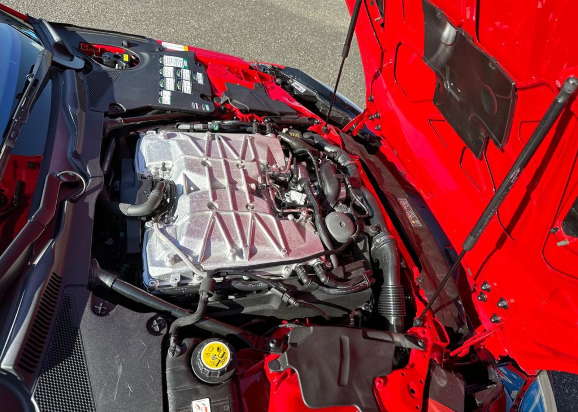 2019 Jaguar F-Type SVR 5.0 — fotografie 10