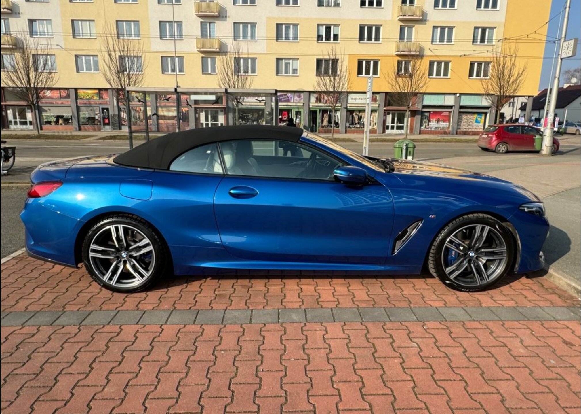 BMW 840d Xdrive Cabrio — fotografie 4