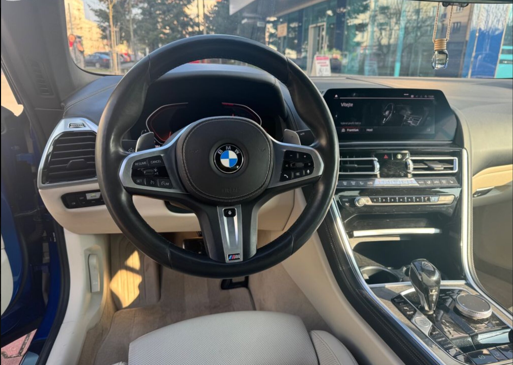 BMW 840d Xdrive Cabrio — fotografie 7