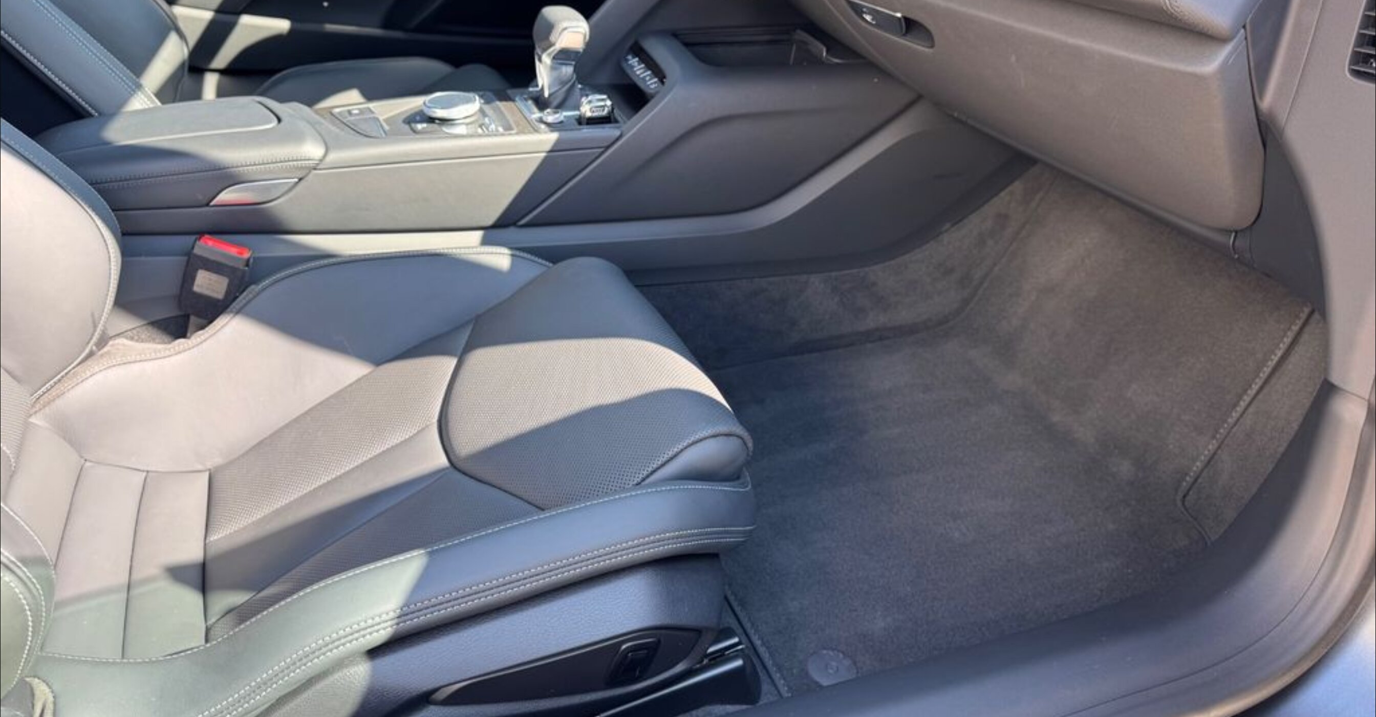 Audi R8 V10 Performance — fotografie 18