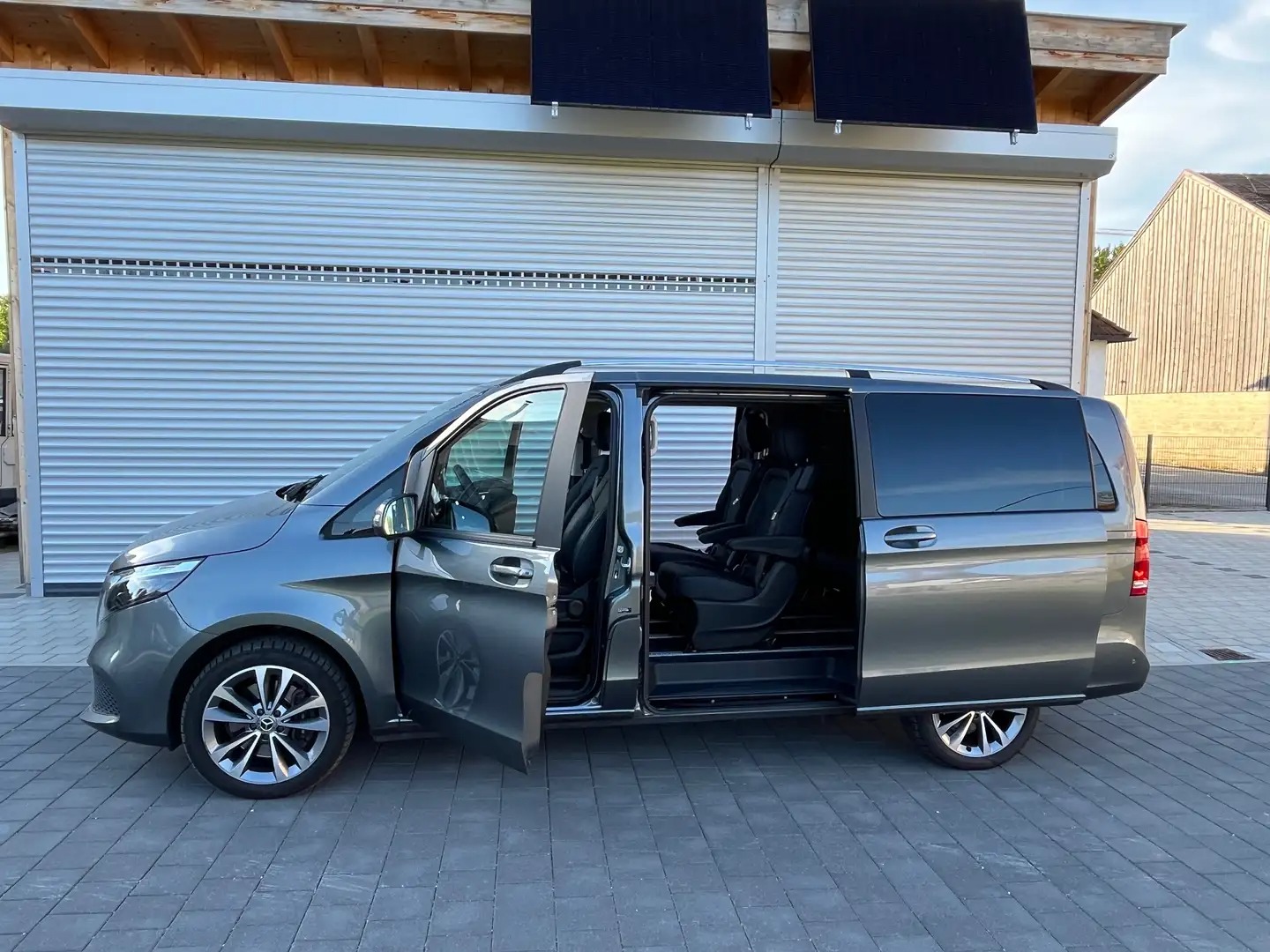 Mercedes-Benz V 250 d lang 9G-TRONIC Edition — zdjęcie 5