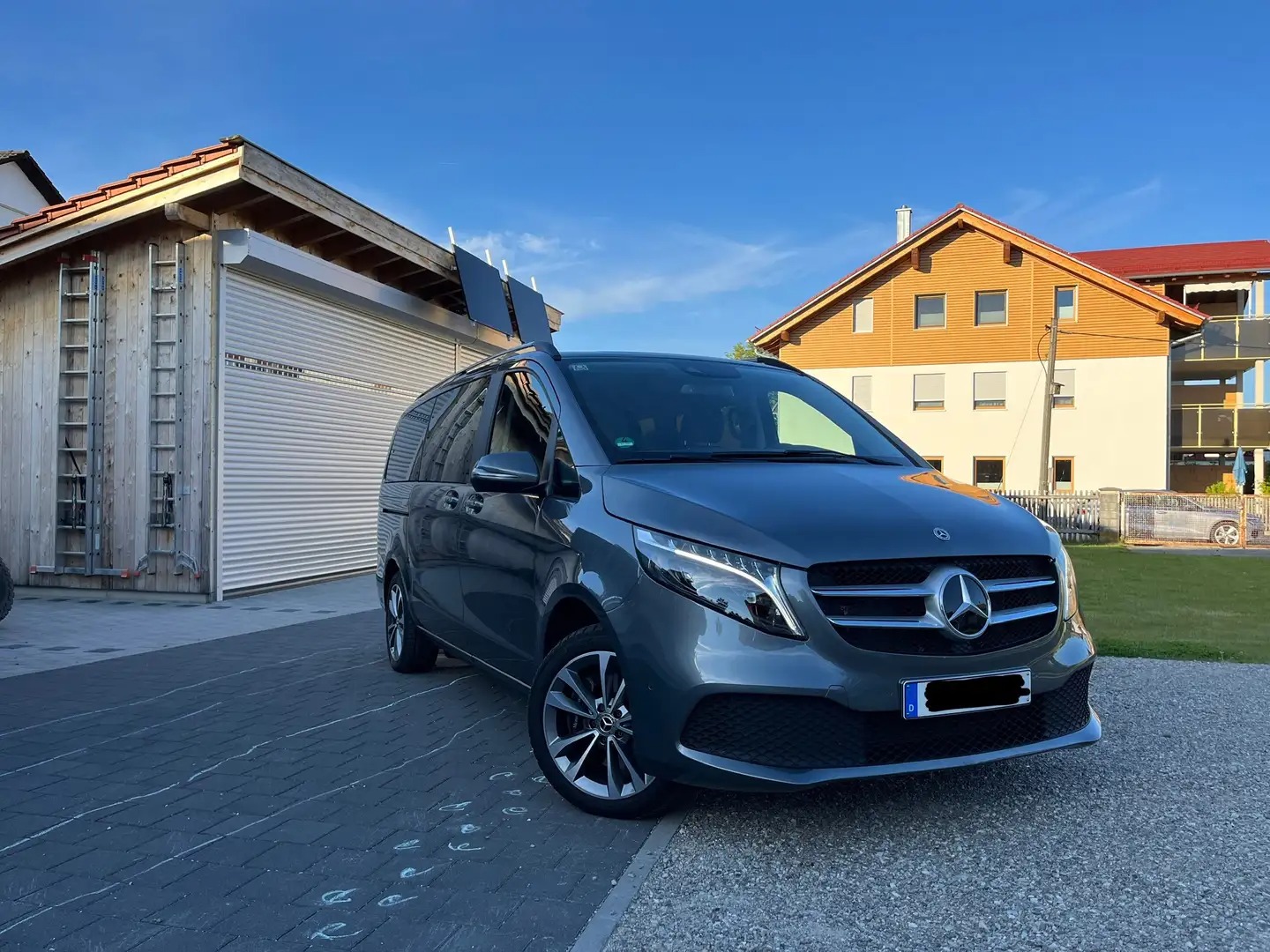 Mercedes-Benz V 250 d lang 9G-TRONIC Edition — zdjęcie 2