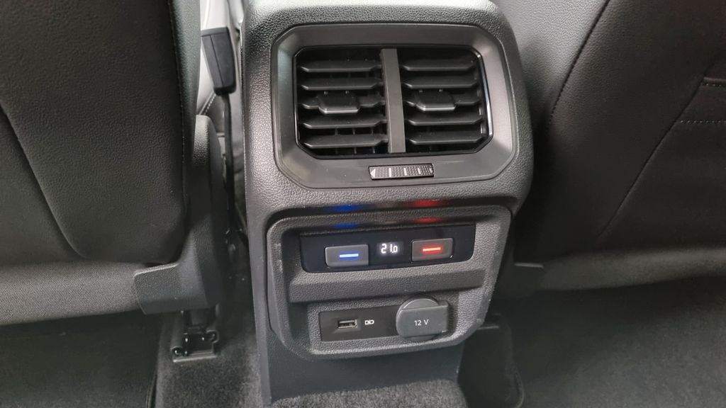 Volkswagen Tiguan Highline 2xR-Line Black Style — fotografie 15