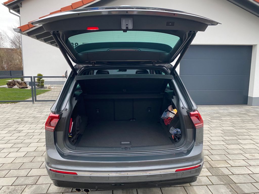 Volkswagen Tiguan 2.0 TDI DSG 4M Highline R-Line — fotografie 8