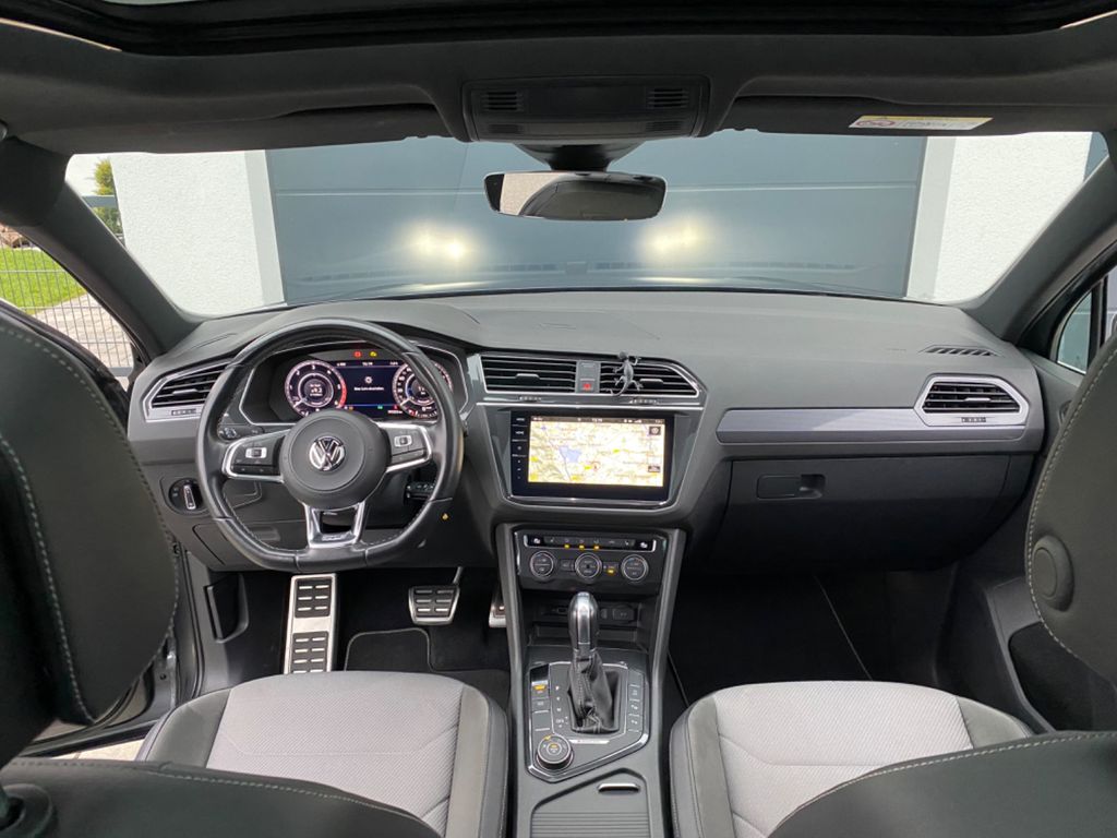 Volkswagen Tiguan 2.0 TDI DSG 4M Highline R-Line — fotografie 12