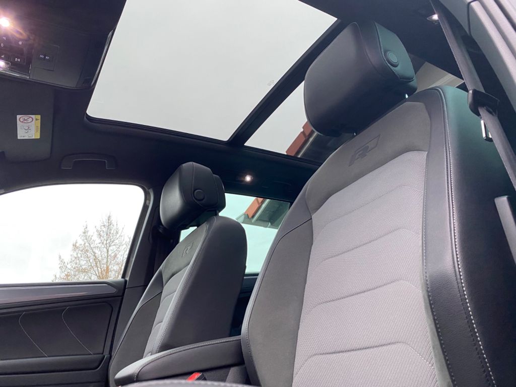 Volkswagen Tiguan 2.0 TDI DSG 4M Highline R-Line — fotografie 13