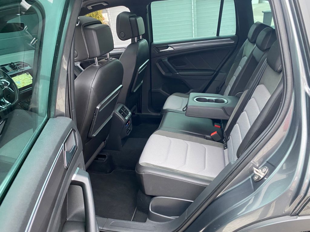 Volkswagen Tiguan 2.0 TDI DSG 4M Highline R-Line — fotografie 15