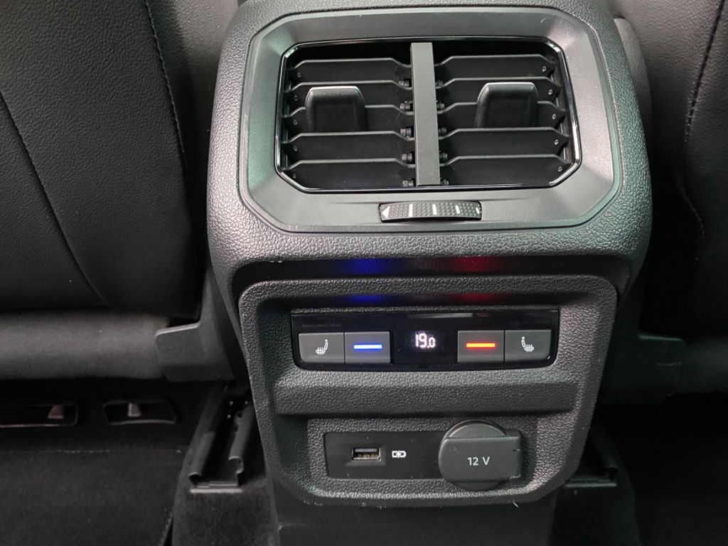 Volkswagen Tiguan 2.0 TDI DSG 4M Highline R-Line — fotografie 18