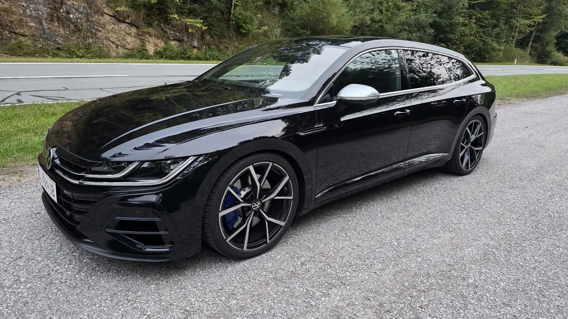 Volkswagen Arteon SB 2,0 TSI 4Motion R DSG — photo 2