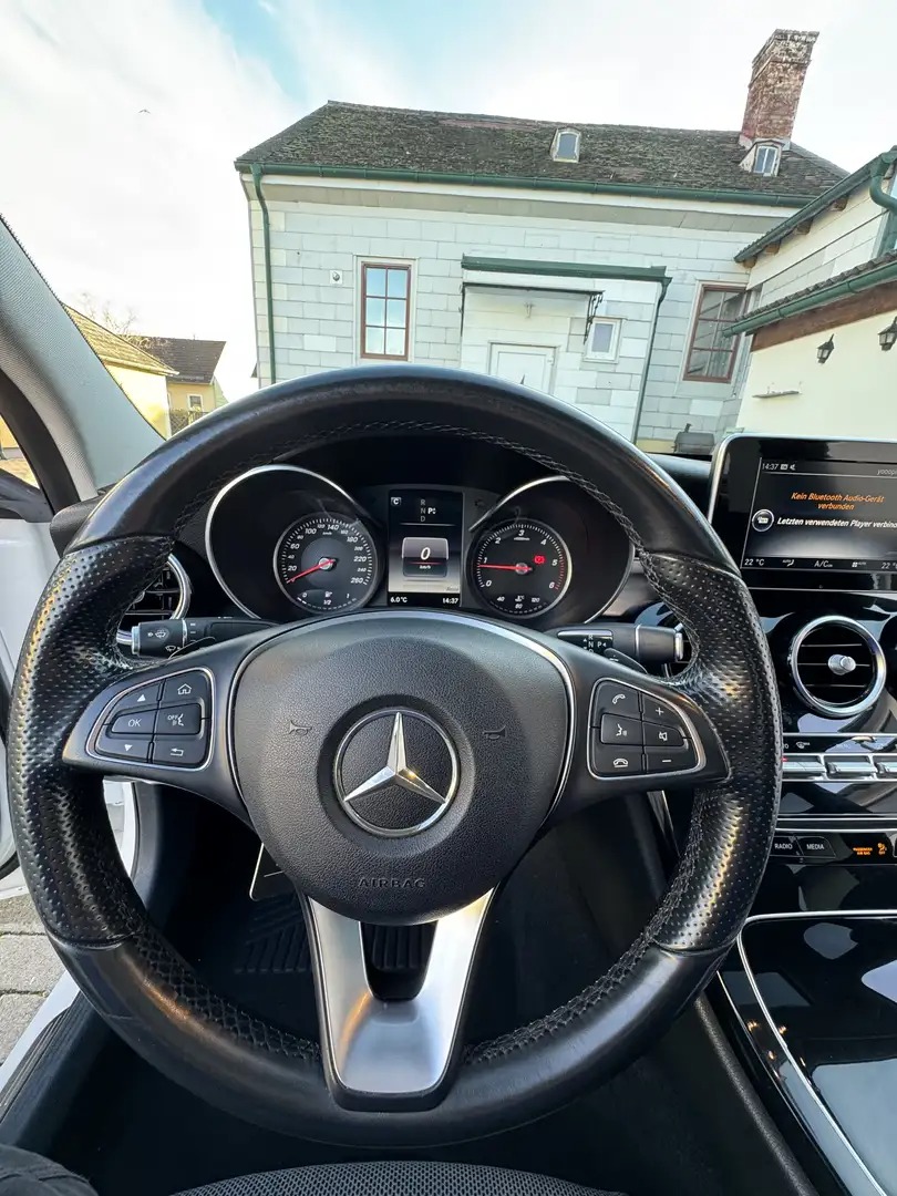 Mercedes-Benz C 220 d 4MATIC AMG Line — photo 9