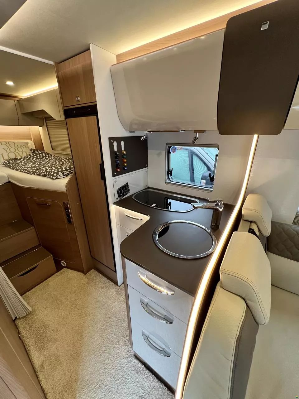 Bürstner Ixeo I 690 G — photo 12