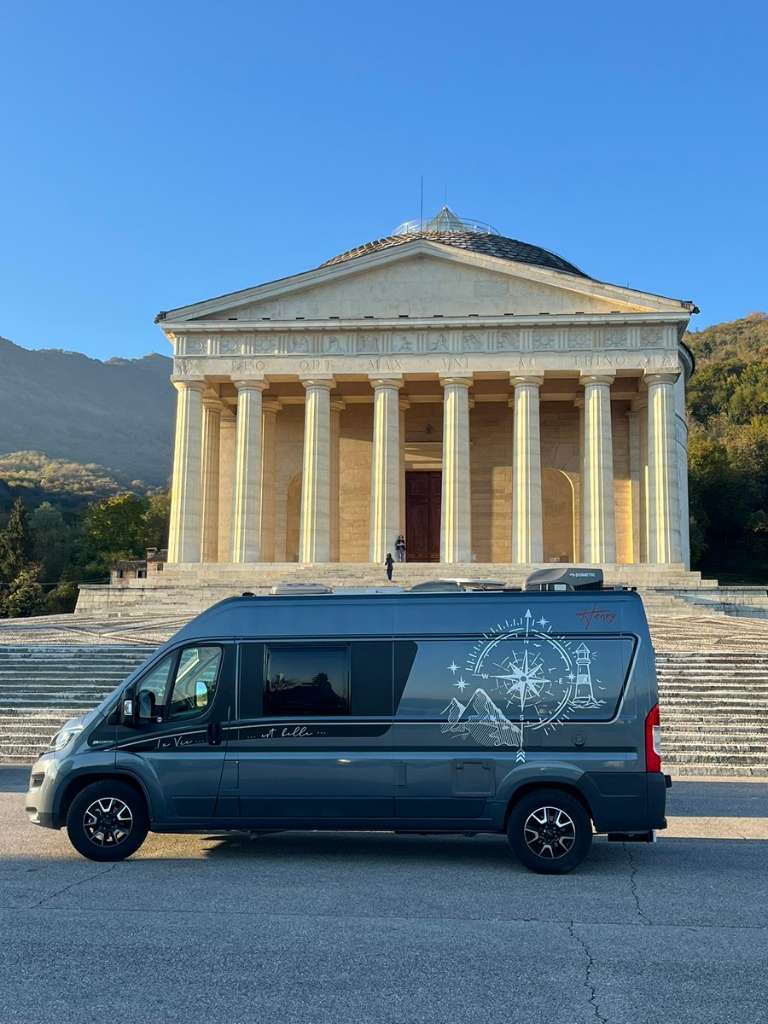 Carthago Malibu DB 600 – Luxury Camper | Fully Equipped | Ready to Travel — photo 4