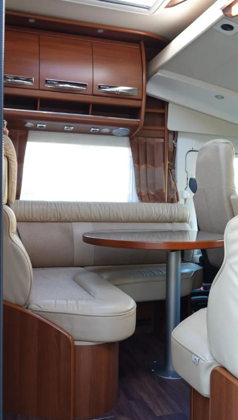 Carthago Chic E-Line I51 Linerclass – Elite Motorhome Experience — photo 14