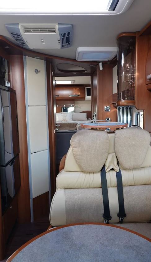 Carthago Chic E-Line I51 Linerclass – Elite Motorhome Experience — photo 18