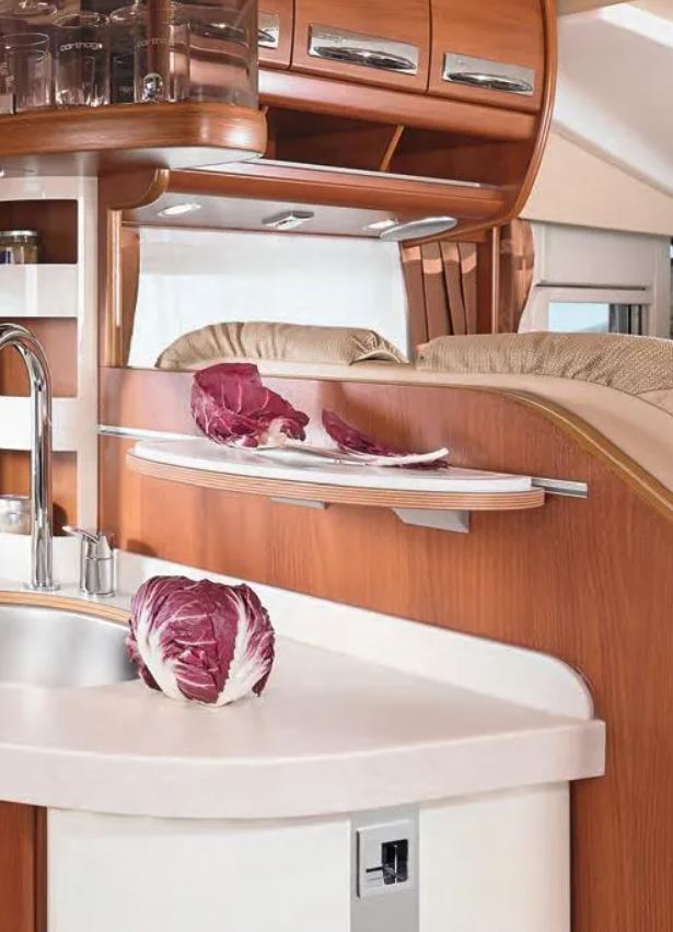 Carthago Chic E-Line I49 Yachting – Luxury Travel Redefined — photo 20