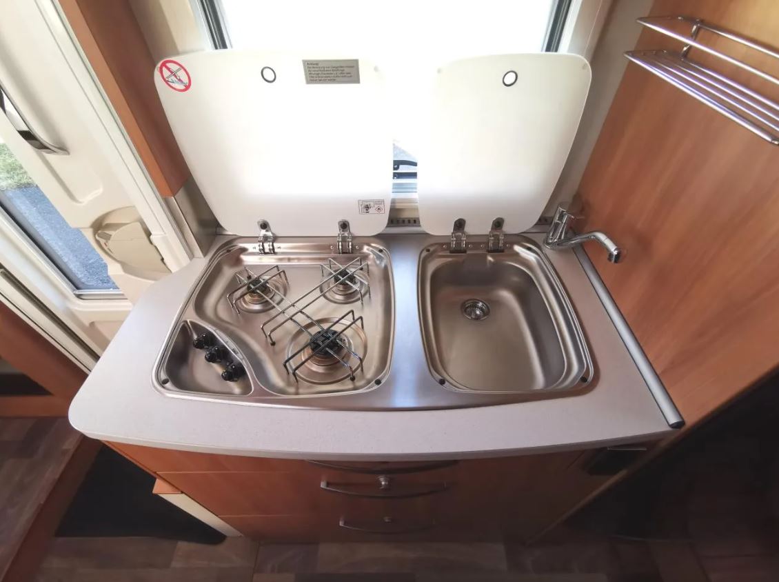 Hymer Exsis-i 524 – Compact Luxury & Smart Design — photo 8