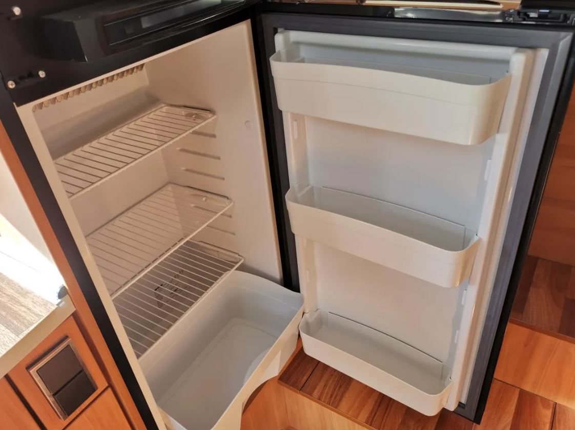 Hymer Exsis-i 524 – Compact Luxury & Smart Design — photo 9