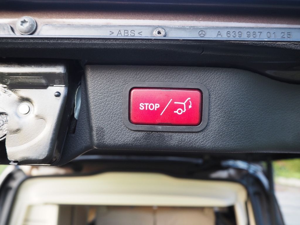 Mercedes-Benz V 250d Marco Polo Edition 4MATIC, 360° Camera, Leather Interior — photo 15